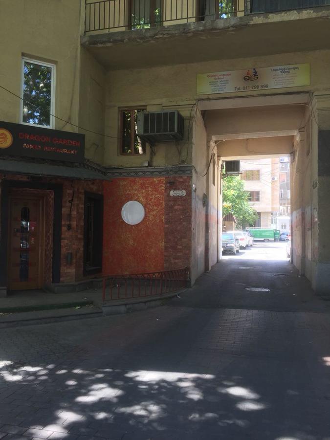 Gem Hostel 예레반 외부 사진