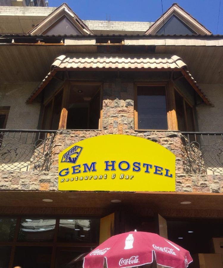 Gem Hostel 예레반 외부 사진